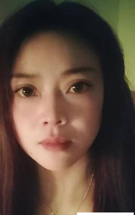 南京丁家庄一线天少妇-51花探